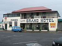 QLD - Howard - Grand Hotel (12 Mar 2010)